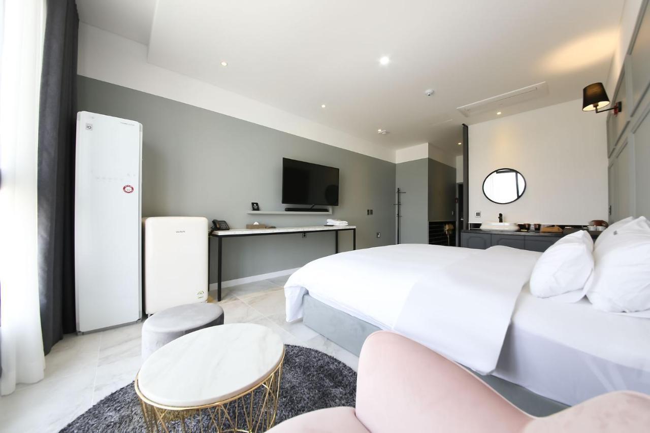 Hotel Raum סונצ'און מראה חיצוני תמונה
